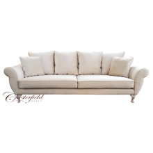 Sofa Weronika - Nowoczesna sofa na nóżkach