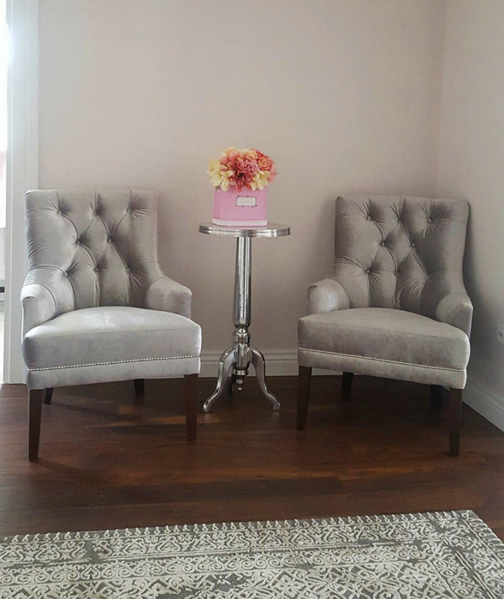 Fotel Ola - Głęboko pikowany fotel glamour