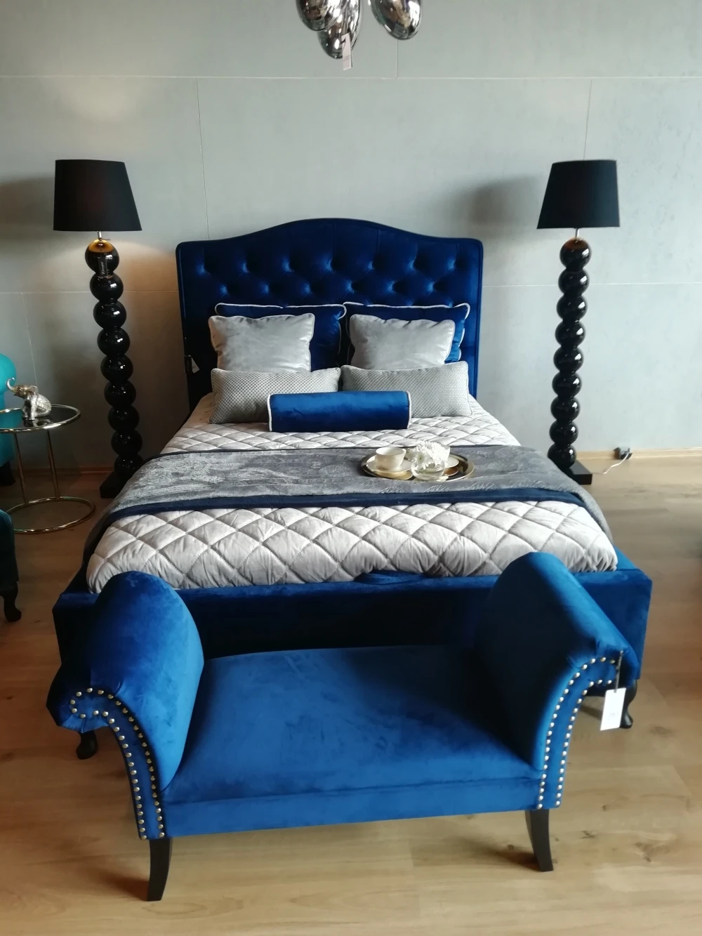 Łóżko Megan pikowane