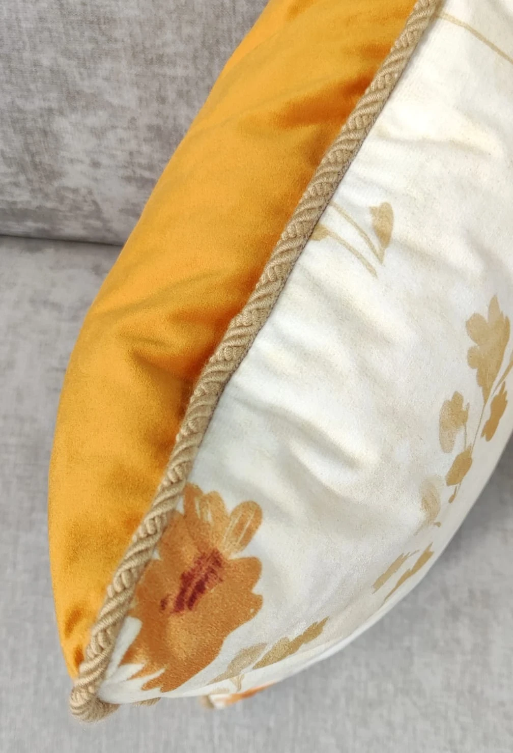 Poduszka Kaczka miodowa 45x45