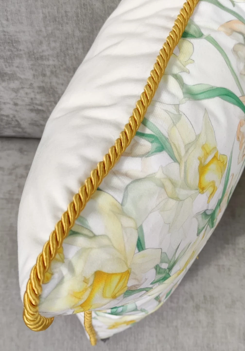 Poduszka żonkile 45x45